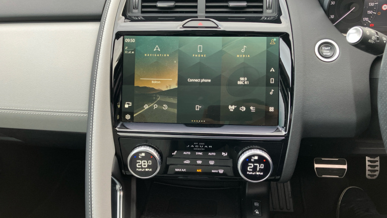 Jaguar E-Pace 1.5 P300e R-Dynamic Black 5dr Auto Estate